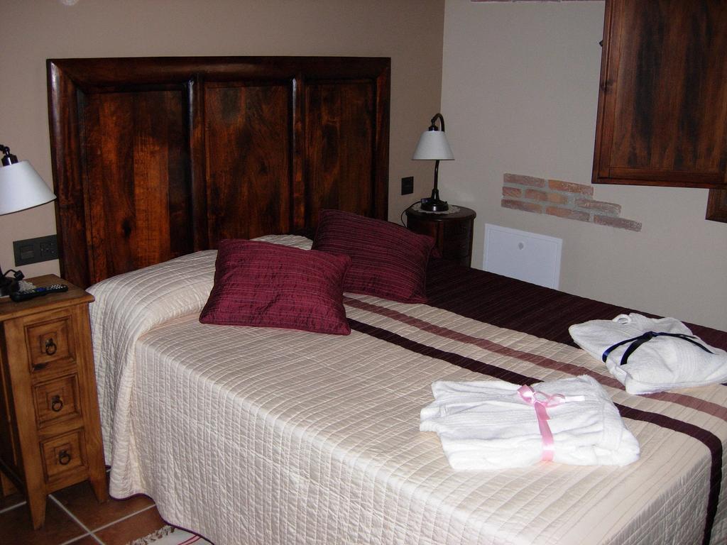 Hotel Rural El Horno De Алиага Номер фото